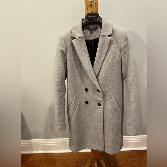 Zara coat - Picture 1 of 6